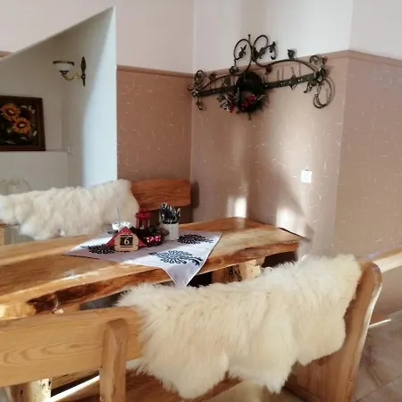 Karczma Mikuda - Sauna Basen Jacuzzi Z Widokiem Na Gory - Kuligi - Parking Bed & Breakfast *