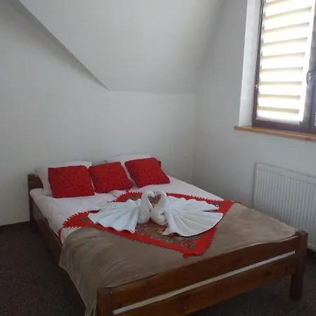 Karczma Mikuda - Sauna Basen Jacuzzi Z Widokiem Na Gory - Kuligi - Parking