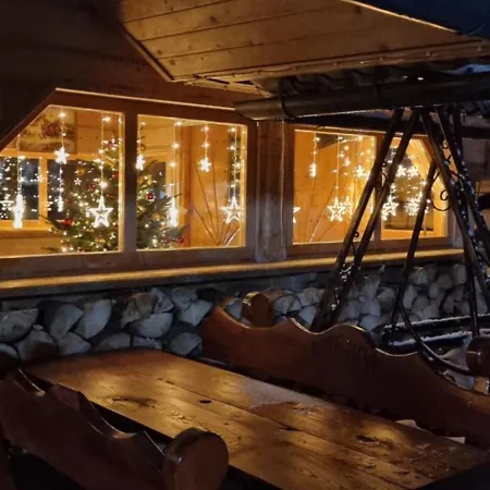 Bed & Breakfast Karczma Mikuda - Sauna Basen Jacuzzi Z Widokiem Na Gory - Kuligi - Parking