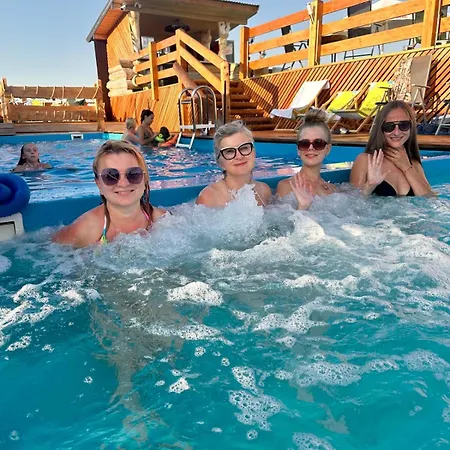 Karczma Mikuda - Sauna Basen Jacuzzi Z Widokiem Na Gory - Kuligi - Parking 3*