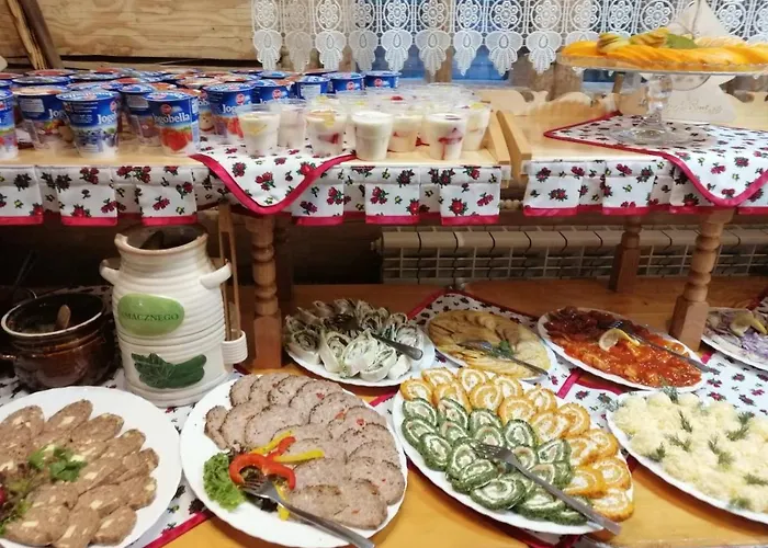 לינה וארוחת בוקר Karczma Mikuda - Sauna Basen Jacuzzi Z Widokiem Na Gory - Kuligi - Parking