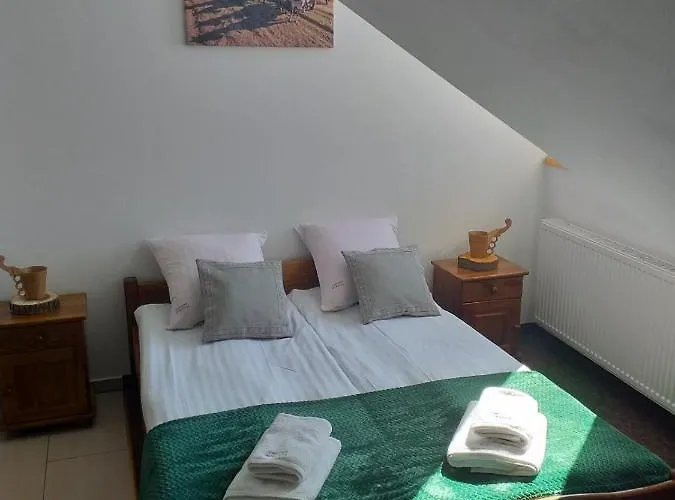 Karczma Mikuda - Sauna Basen Jacuzzi Z Widokiem Na Gory - Kuligi - Parking לינה וארוחת בוקר